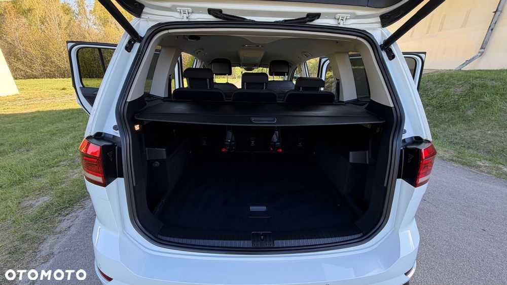 Volkswagen Touran 1.8 TSI (BlueMotion Technology) DSG Highline - 34