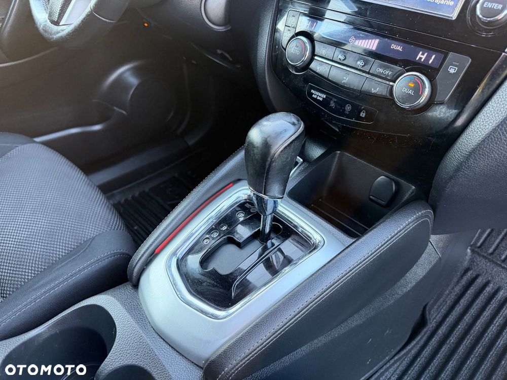 Nissan Qashqai - 13