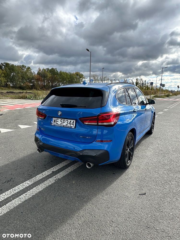 BMW X1 xDrive20i M Sport - 5