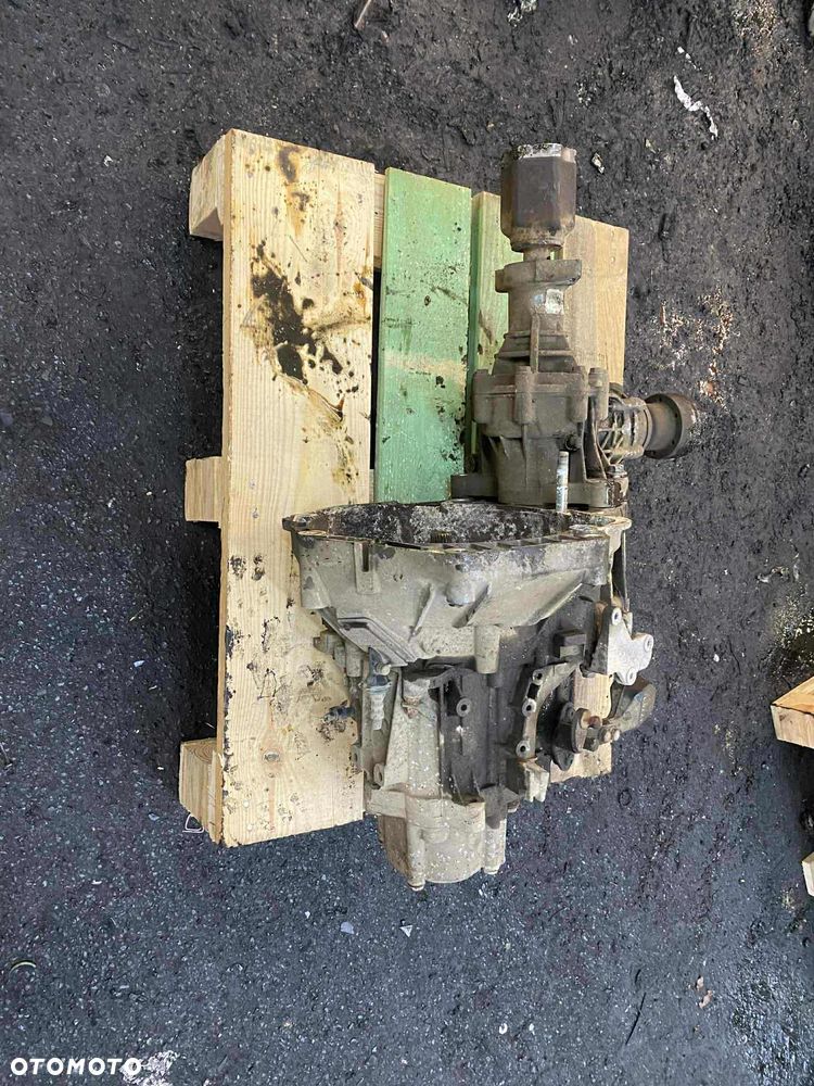 Skrzynia manual + reduktor 4x4 Fiat Panda Cross 1.3 JTD MJ 55241803 - 2