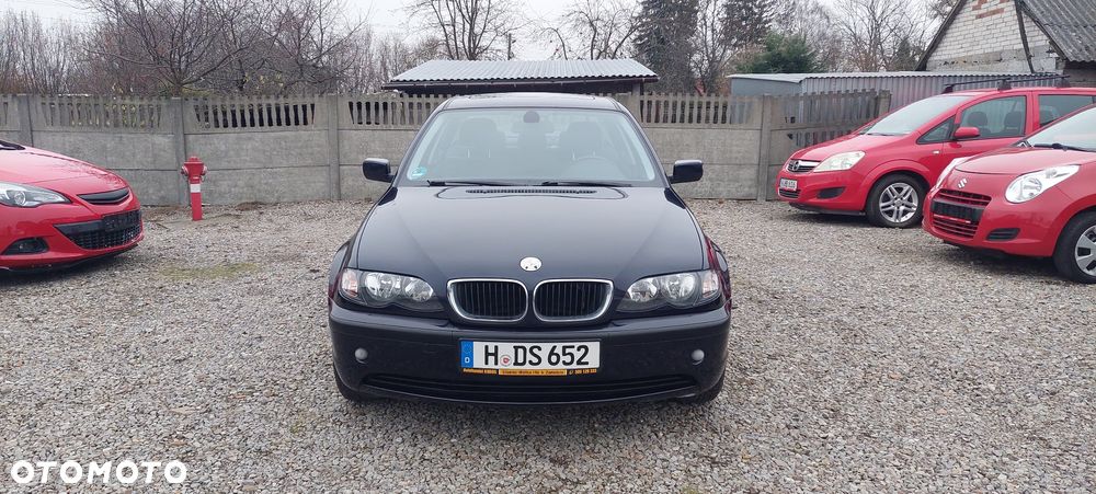 BMW Seria 3 316i - 4