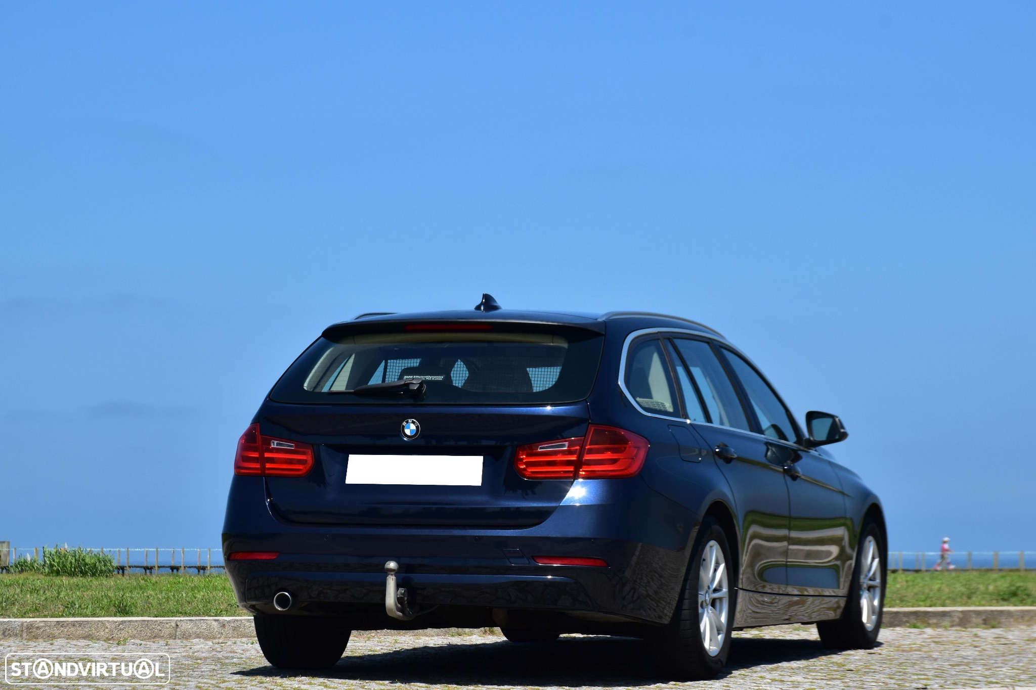 BMW 318 d Touring Auto Line Luxury - 9