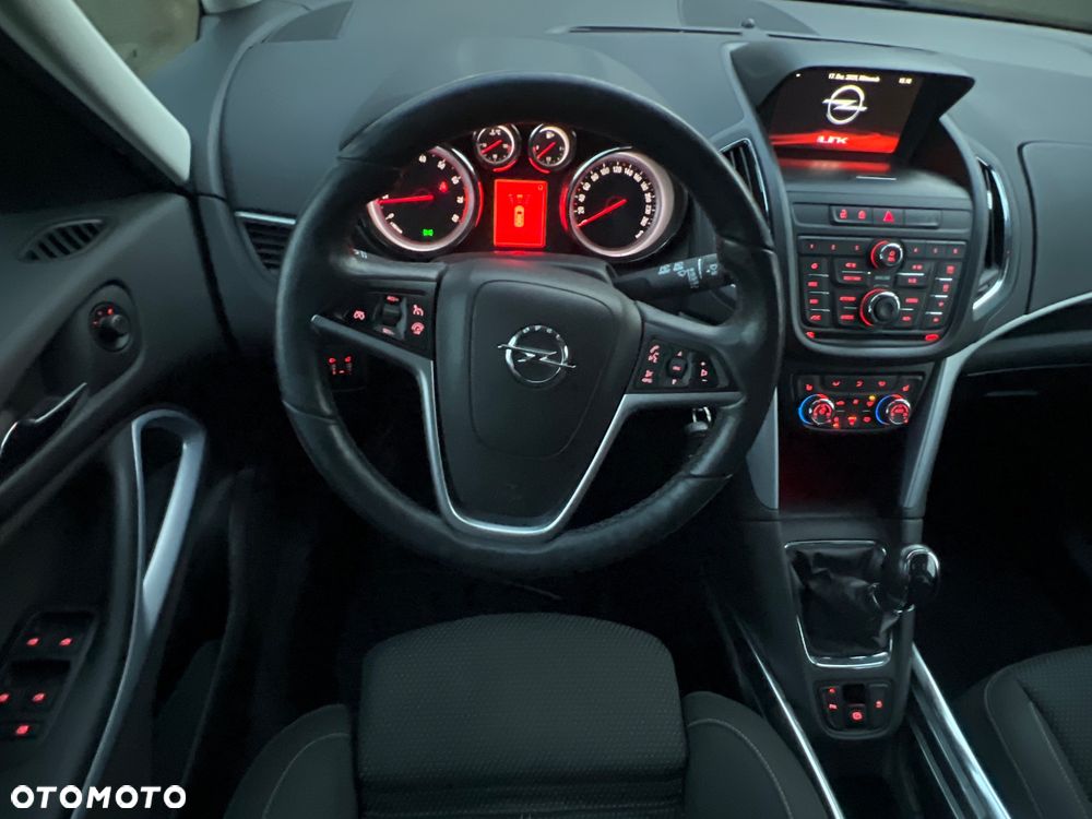 Opel Zafira 1.4 Turbo Active - 22