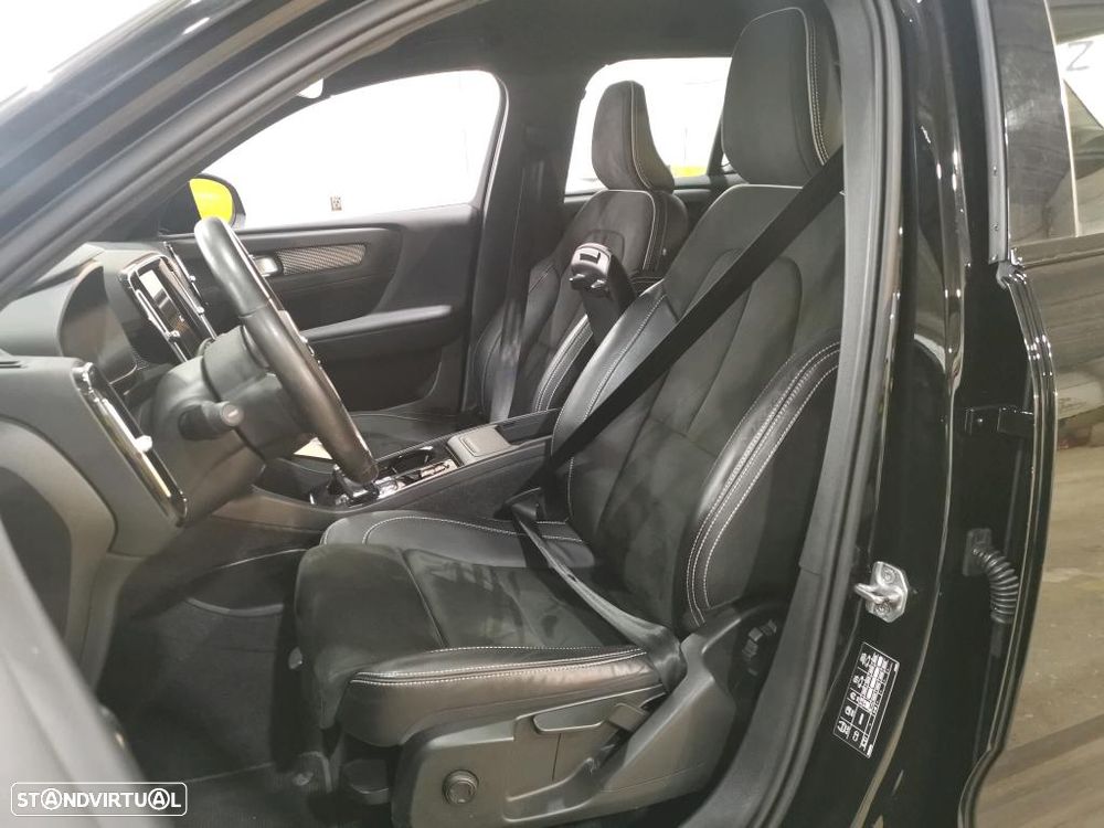 Volvo XC 40 1.5 T2 R-Design Geartronic - 6
