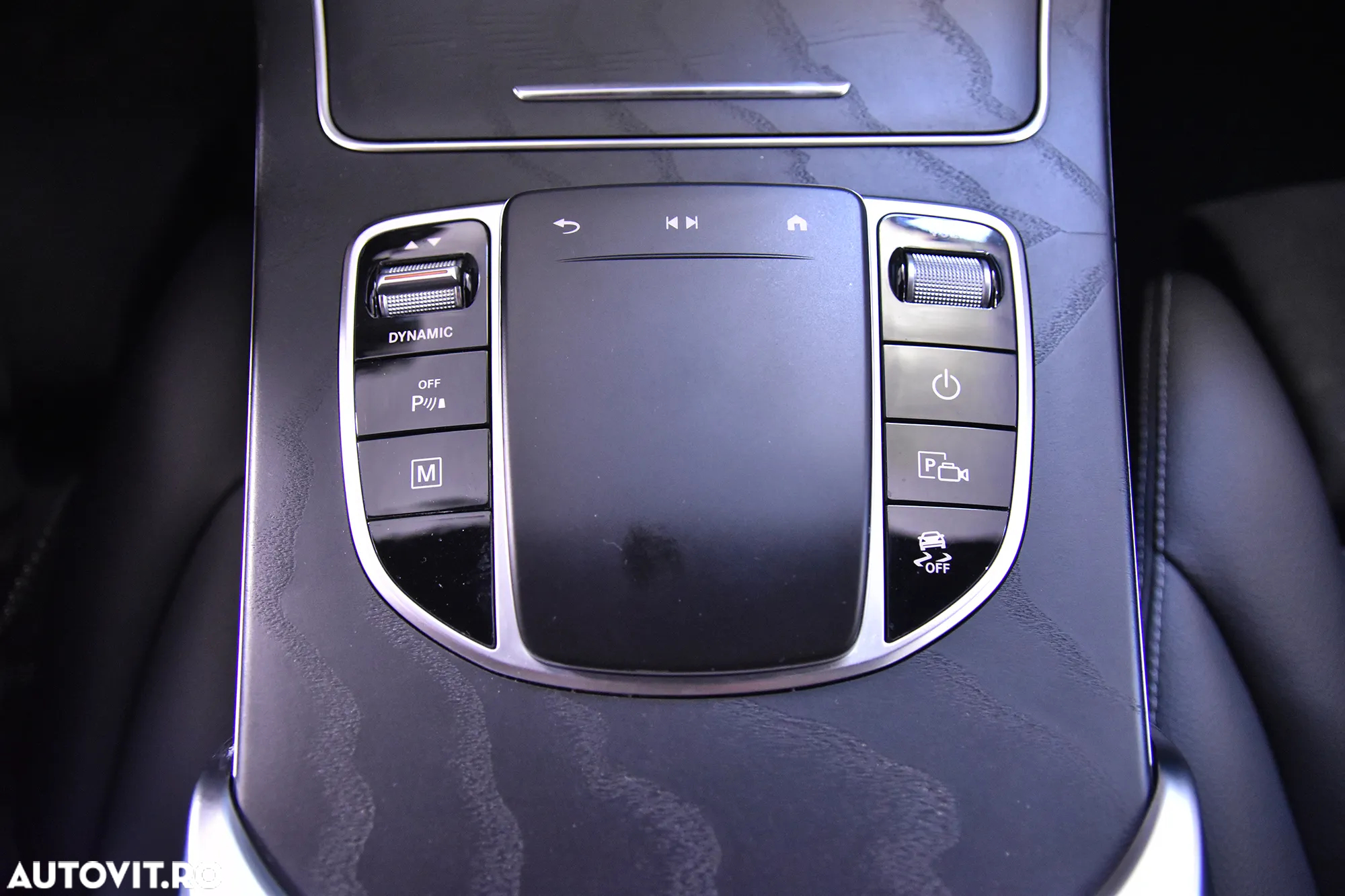 Mercedes-Benz GLC 300 de 4MATIC - 17