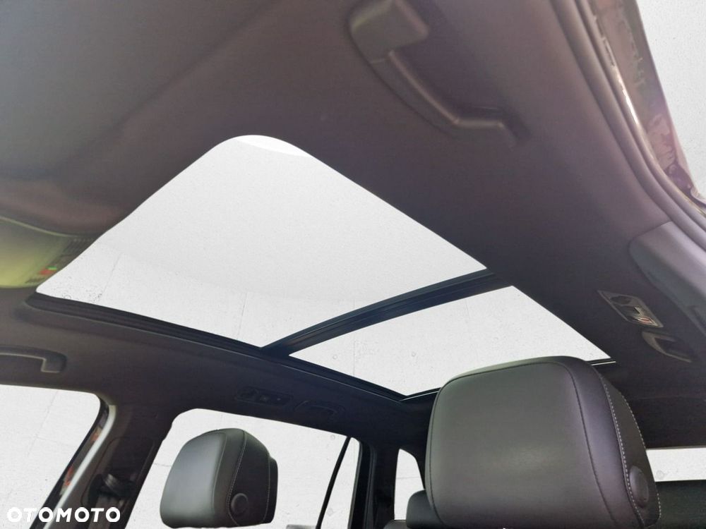 Volkswagen Tiguan Allspace - 22