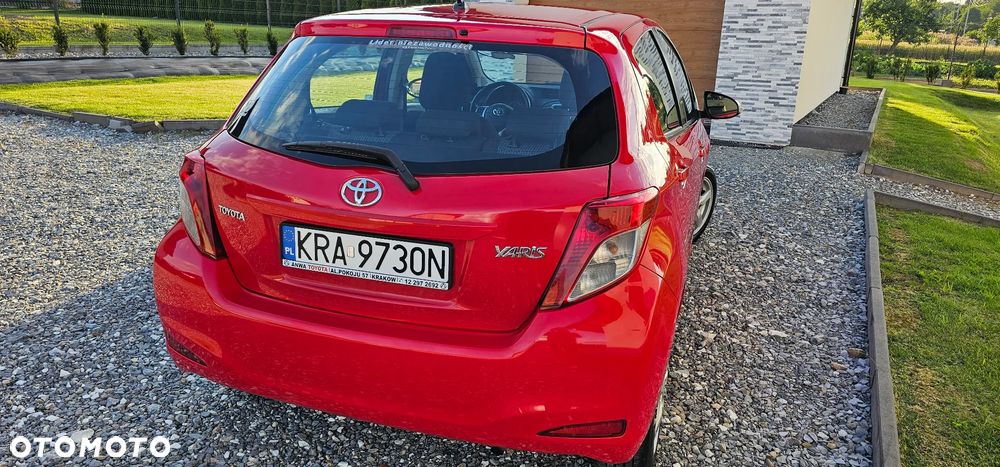 Toyota Yaris - 14