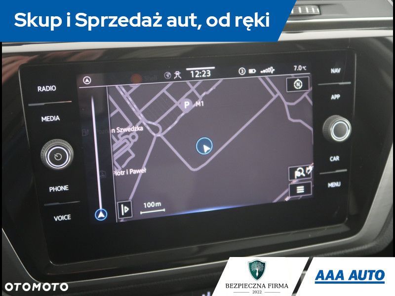 Volkswagen Touran - 14