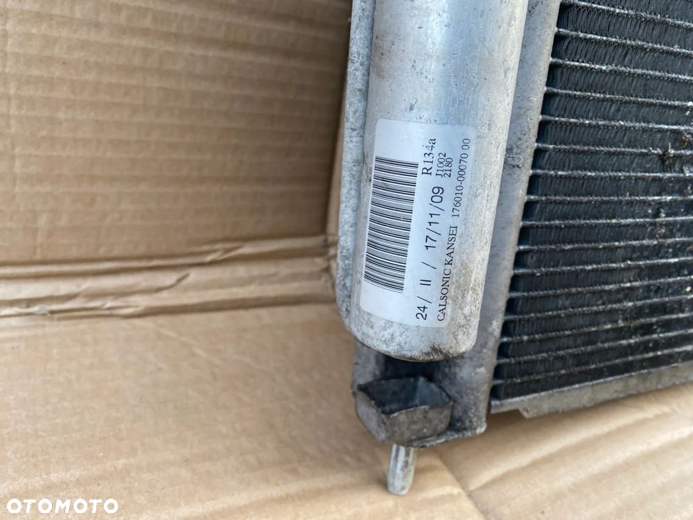 CHŁODNICA WODY KLIMATYZACJI WENTYLATOR RENAULT CLIO 3 III 8200688390 3000268 - 2