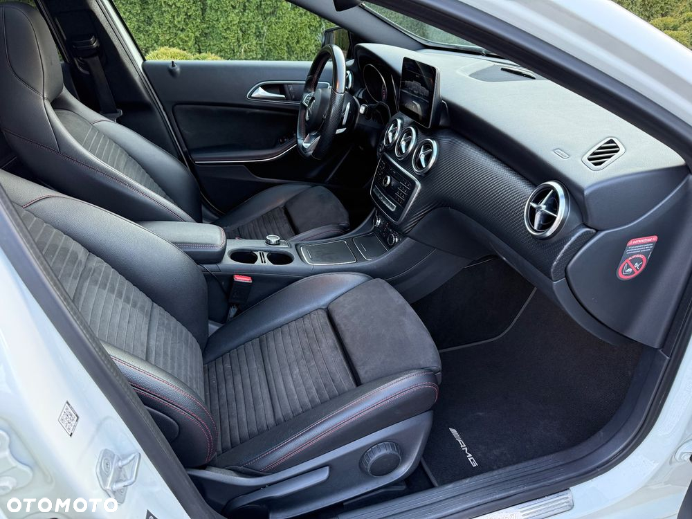 Mercedes-Benz Klasa A 220 4-Matic AMG Line - 21