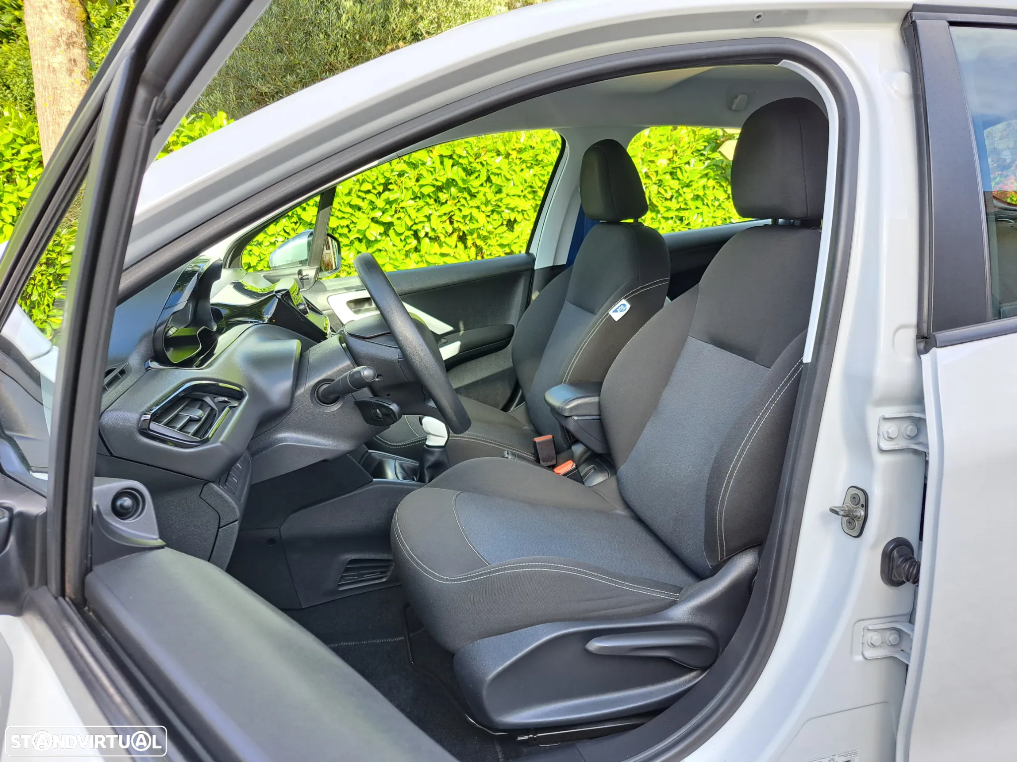 Peugeot 208 PureTech 68 Like - 11