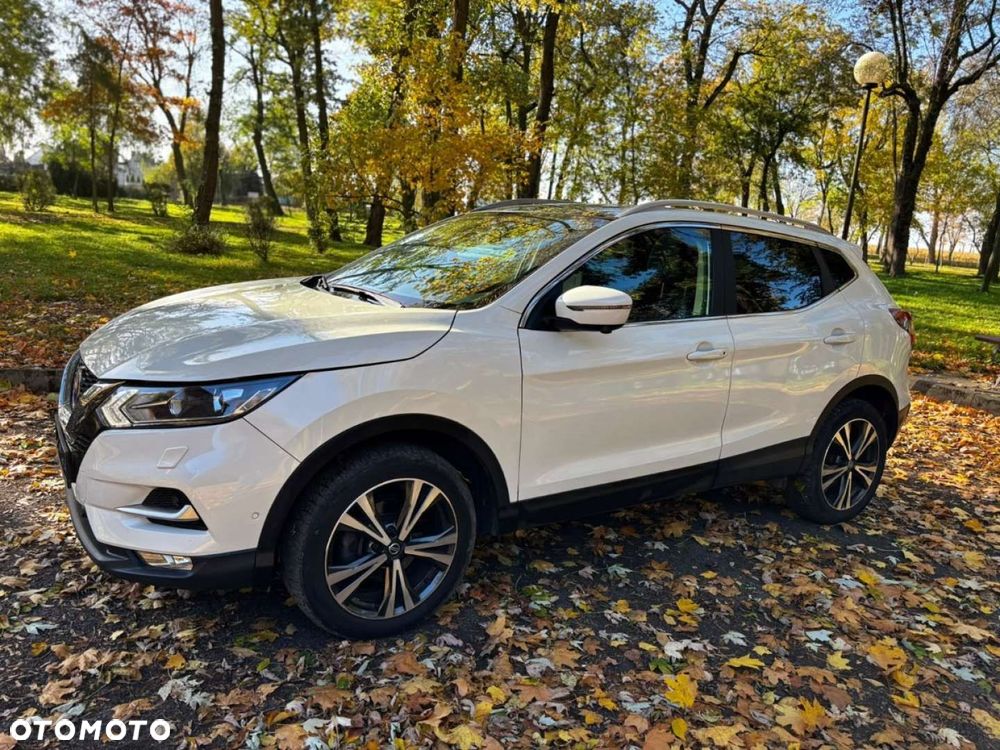 Nissan Qashqai 1.6 DCi Xtronic ACENTA - 9