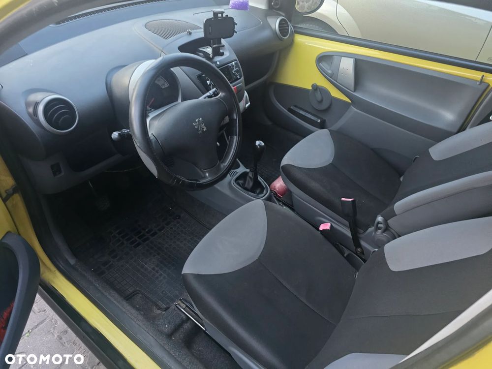 Peugeot 107 1.0 Happy - 6