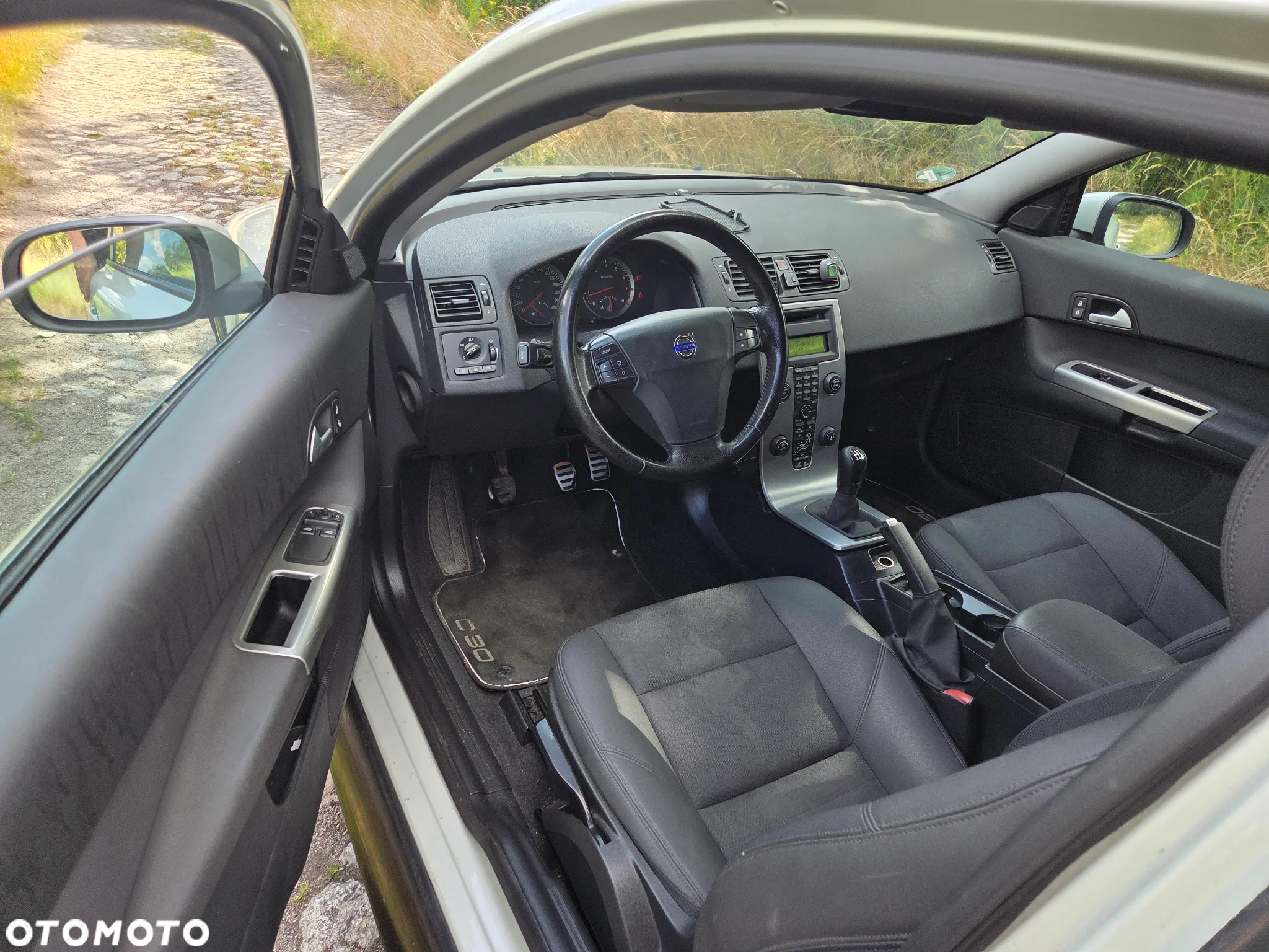 Volvo C30 2.0 R-Design - 5