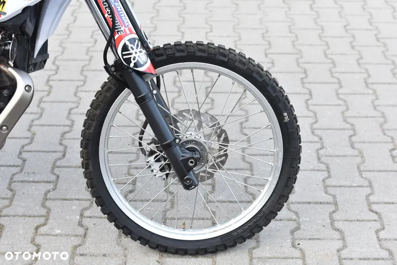 Yamaha WR