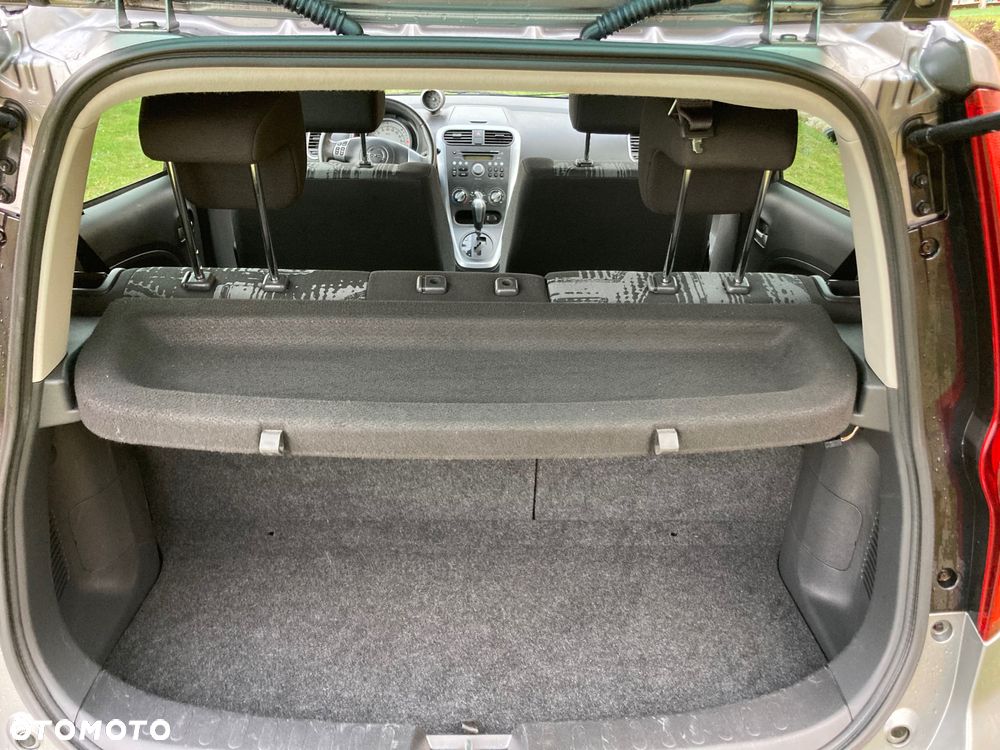 Opel Agila - 12
