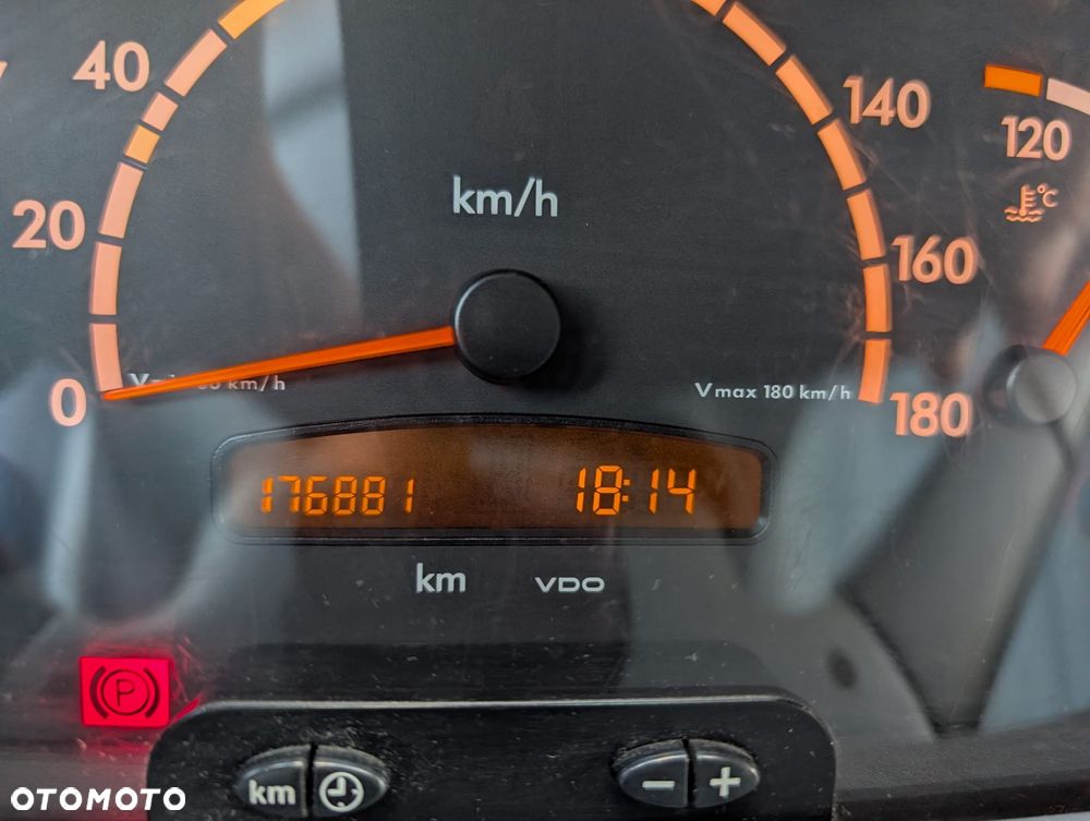 Mercedes-Benz Sprinter 311 - 10