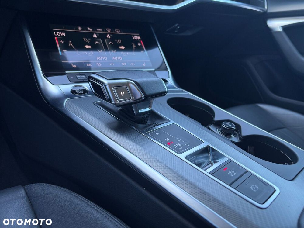 Audi A6 Avant - 19