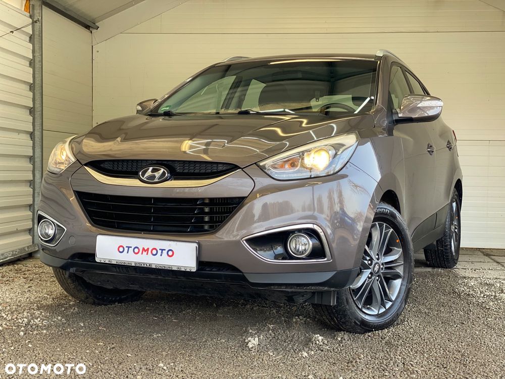 Hyundai ix35 2.0 CRDi 4WD Automatik Fifa World Cup Gold Edition - 1
