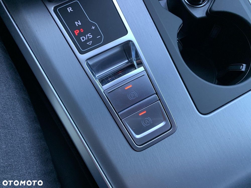 Audi A6 Avant 50 TFSI e Quattro Sport S tronic - 20