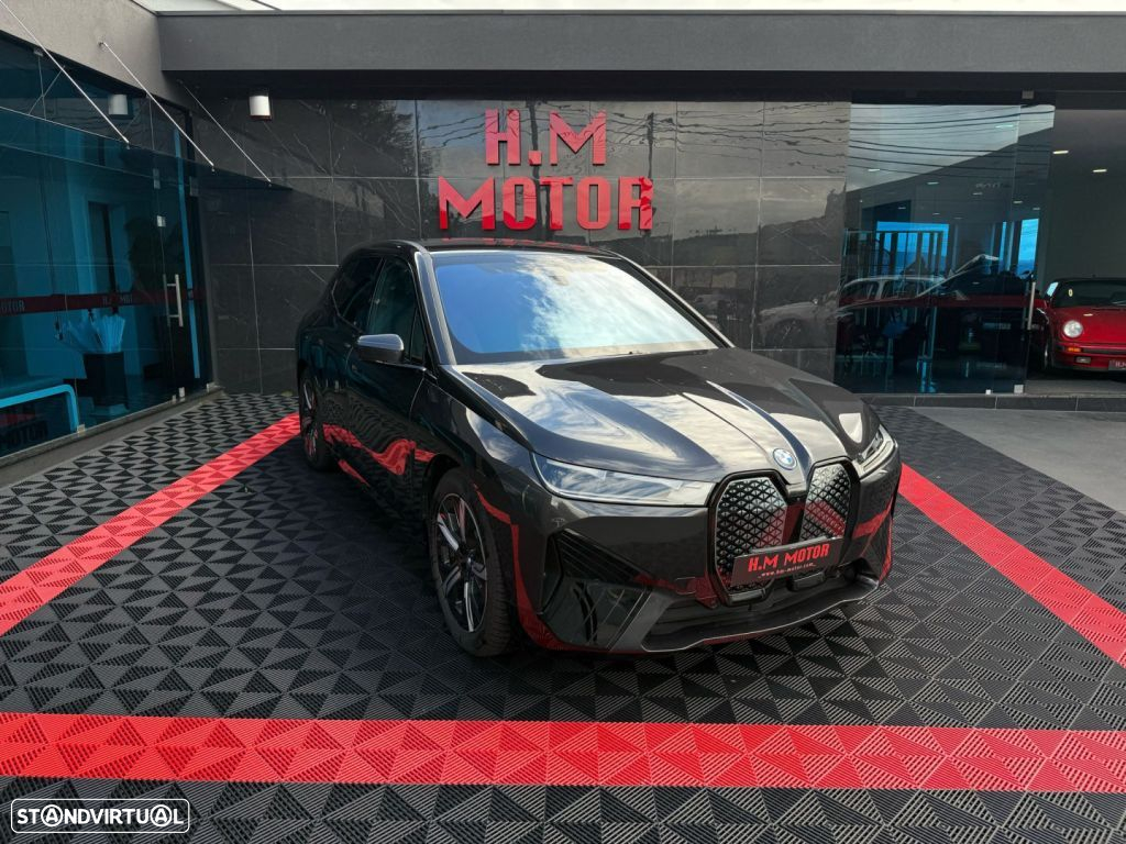 BMW iX xDrive 40 Pack Desportivo - 2