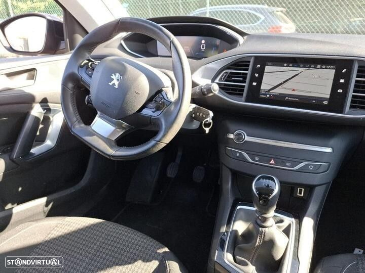 Peugeot 308 1.2 PureTech Style - 5