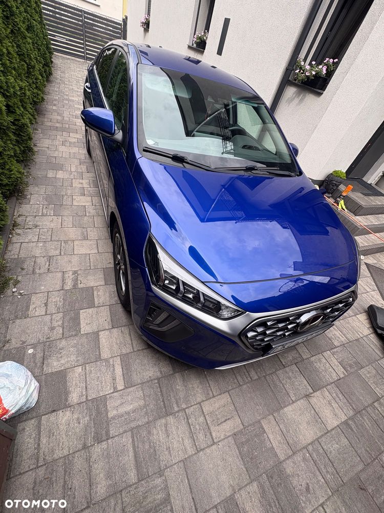 Hyundai IONIQ 1.6 GDI Premium - 4