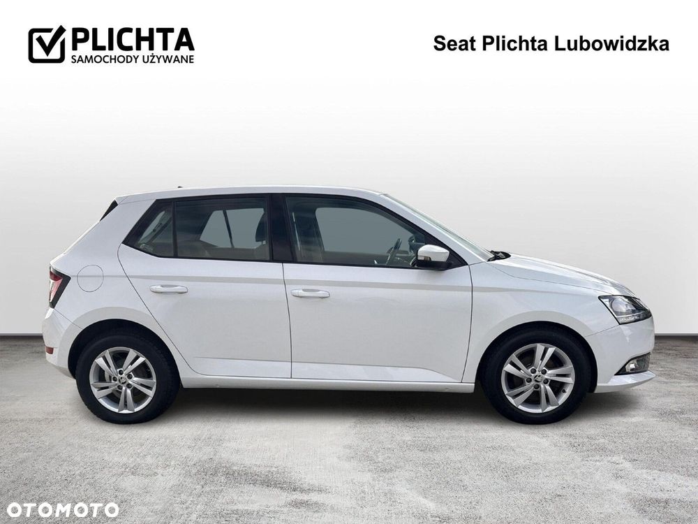 Skoda Fabia - 6