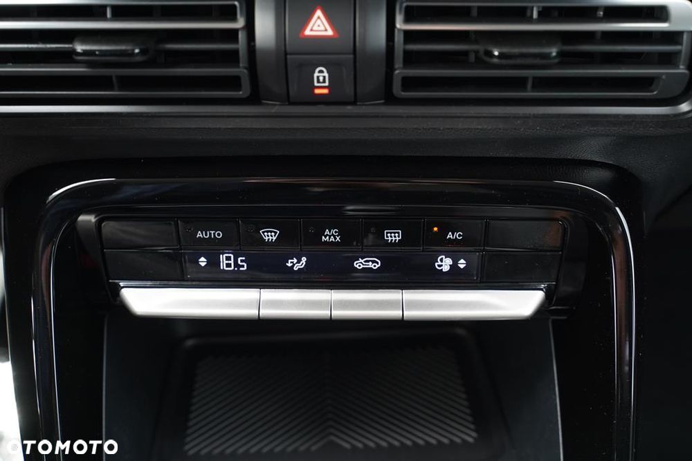 Citroën C3 Aircross 1.2 Turbo Plus S&S - 20