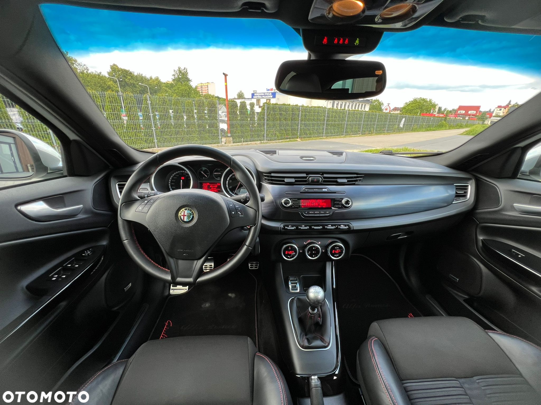 Alfa Romeo Giulietta 1.8 TBi 16V Quadrifoglio Verde - 16