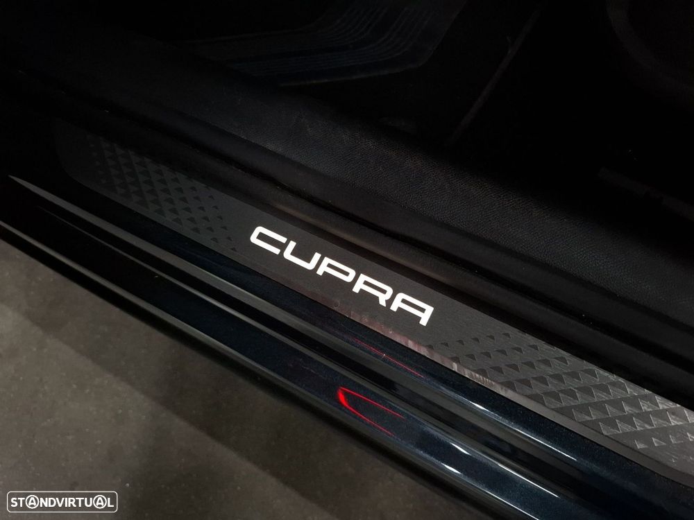 Cupra Formentor 1.5 e-Hybrid DSG - 25