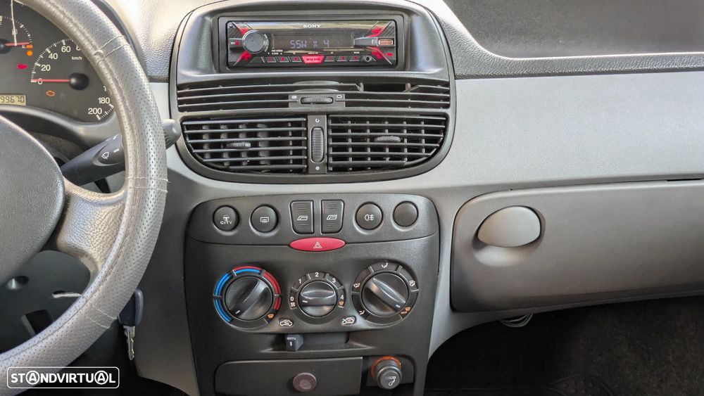 Fiat Punto 1.2 60 Active - 7