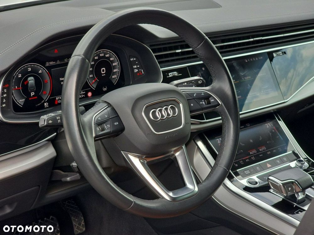 Audi Q7 - 17
