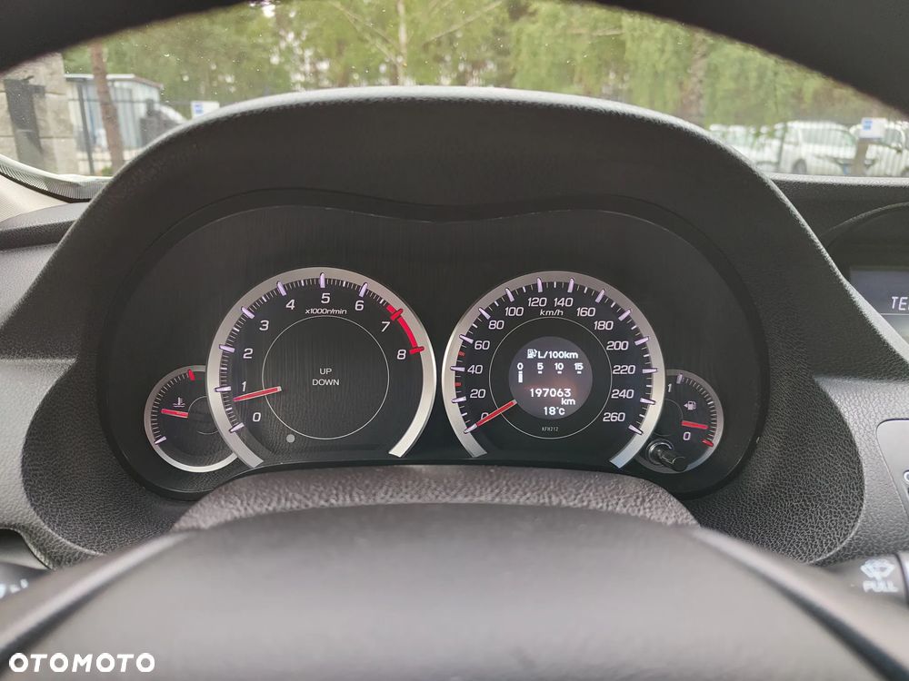 Honda Accord 2.0 Elegance - 11