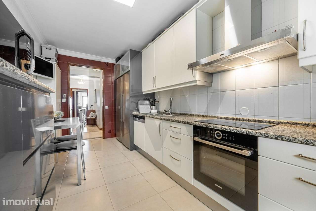 Apartamento T3 tranquilo e central - Varandas, Elevador e Garagem - Sa - Grande imagem: 5/30