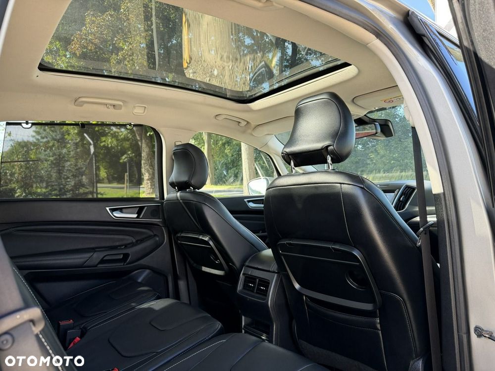 Ford S-Max - 32