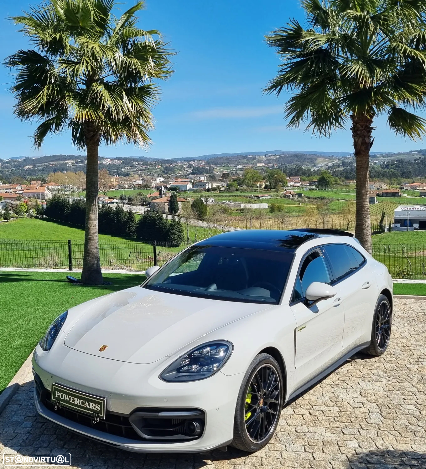 Porsche Panamera Sport Turismo 4 E-Hybrid - 3