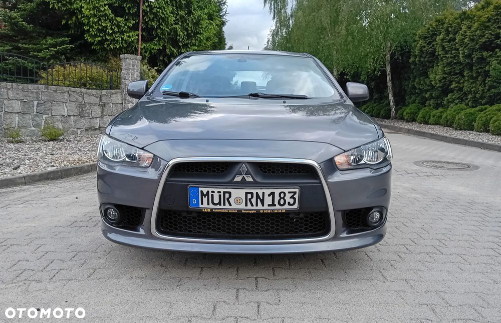 Mitsubishi Lancer 1.8 Intense - 10