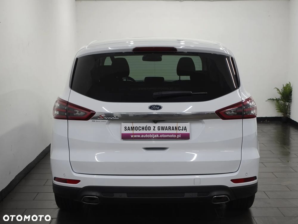 Ford S-Max 2.0 TDCi Titanium PowerShift - 6