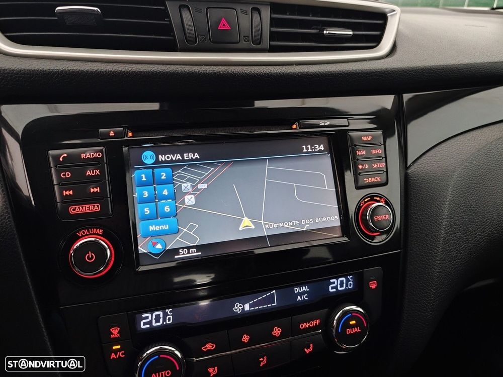 Nissan Qashqai 1.5 dCi N-Connecta 18 - 20