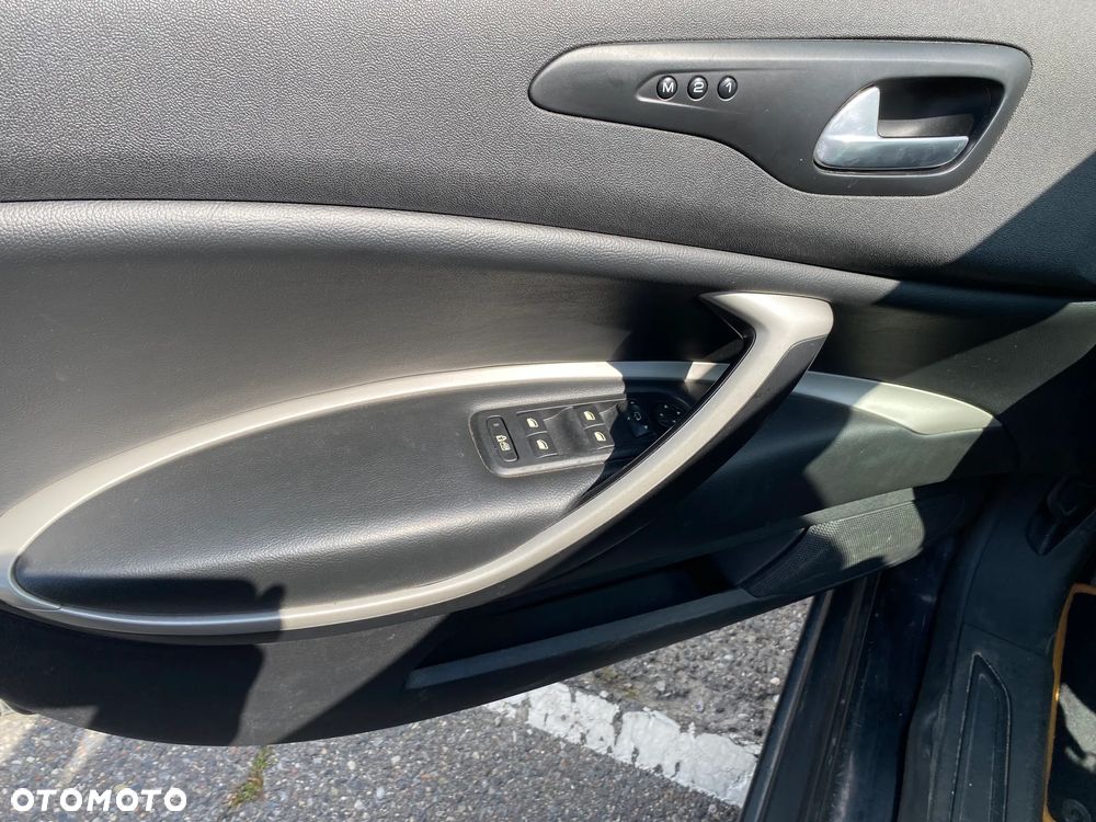 Citroën C5 e-HDi 110 EGS6 FAP Business Class - 22