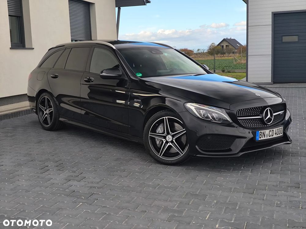 Mercedes-Benz Klasa C AMG 43 4-Matic - 9