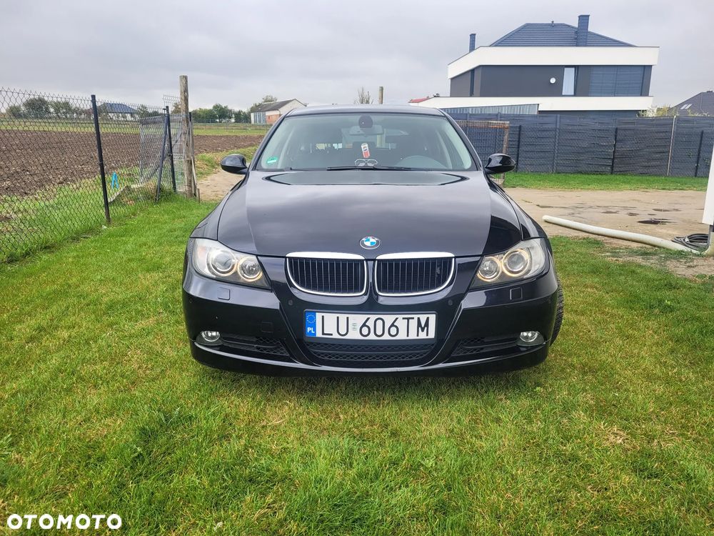 BMW Seria 3 320d DPF Touring - 5