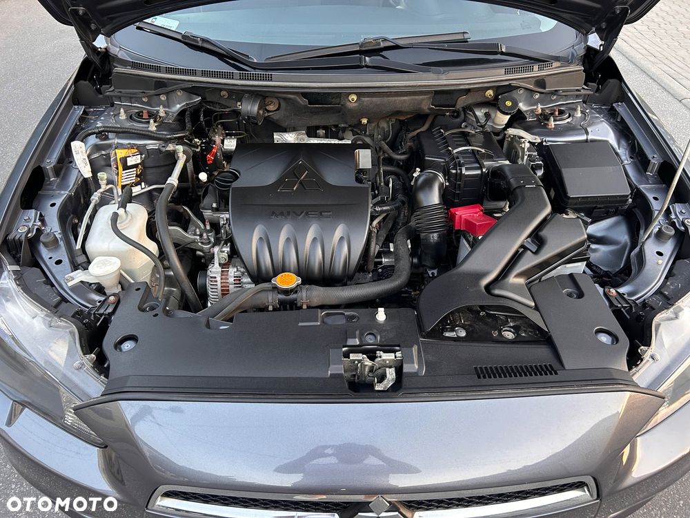 Mitsubishi Lancer 1.5 Inform - 13