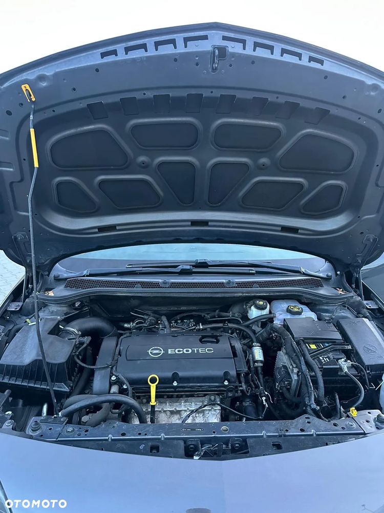 Opel Astra IV 1.6 Sport - 34