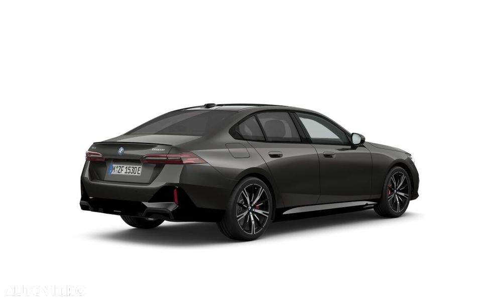 BMW Seria 5 550e xDrive Aut. - 2