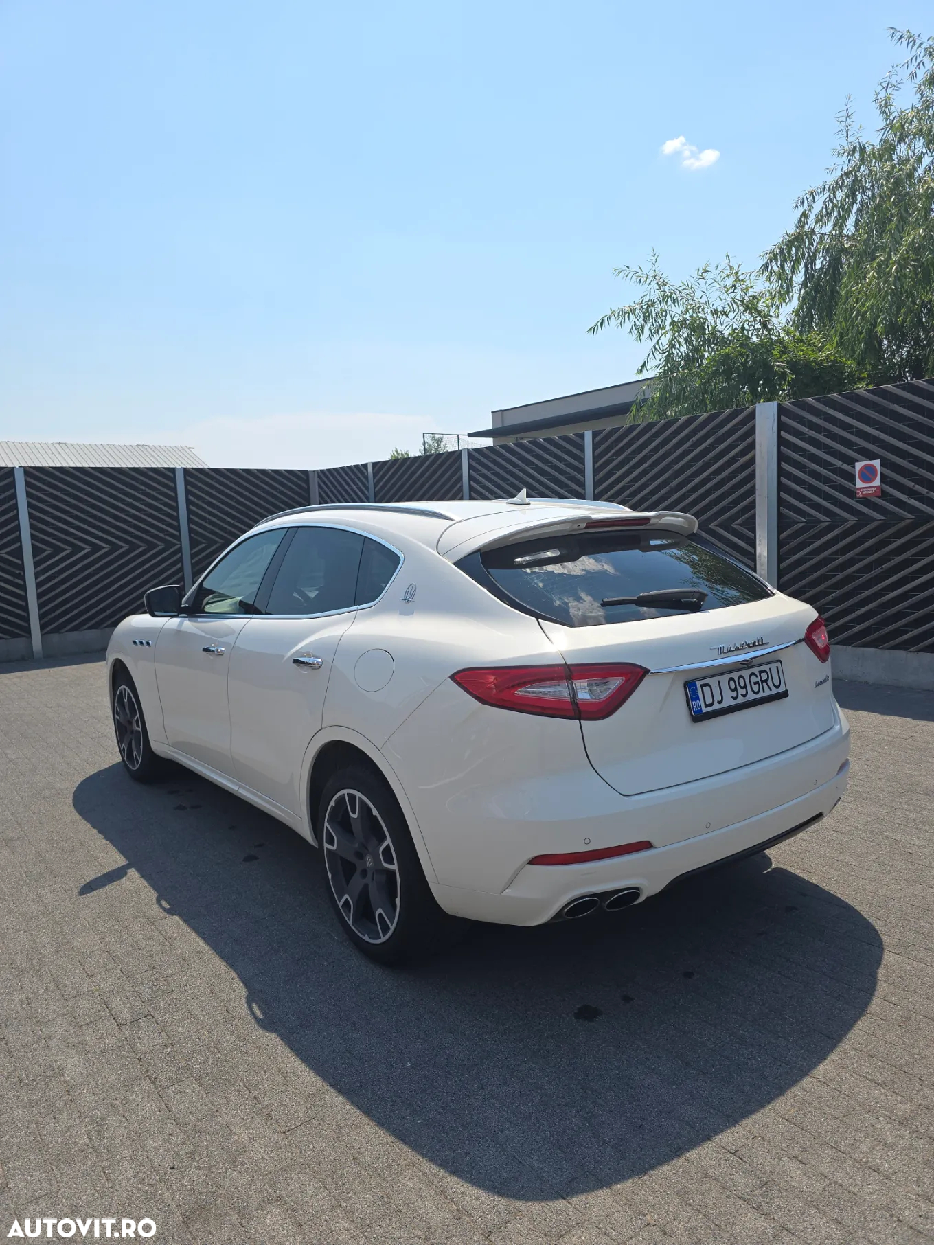 Maserati Levante - 8