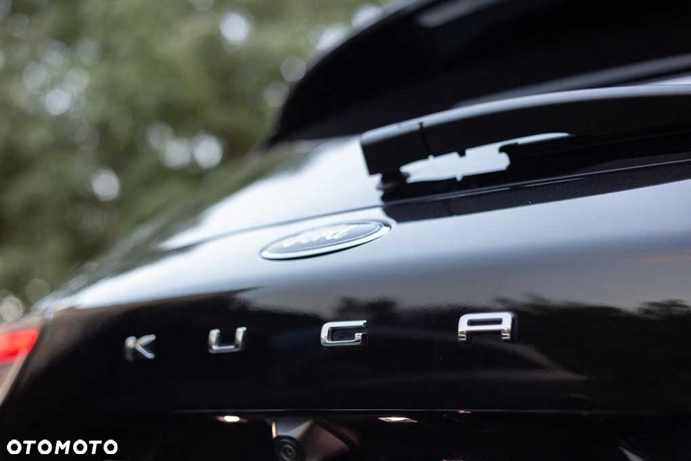 Ford Kuga 2.5 Duratec FHEV SOUND EDITION - 33