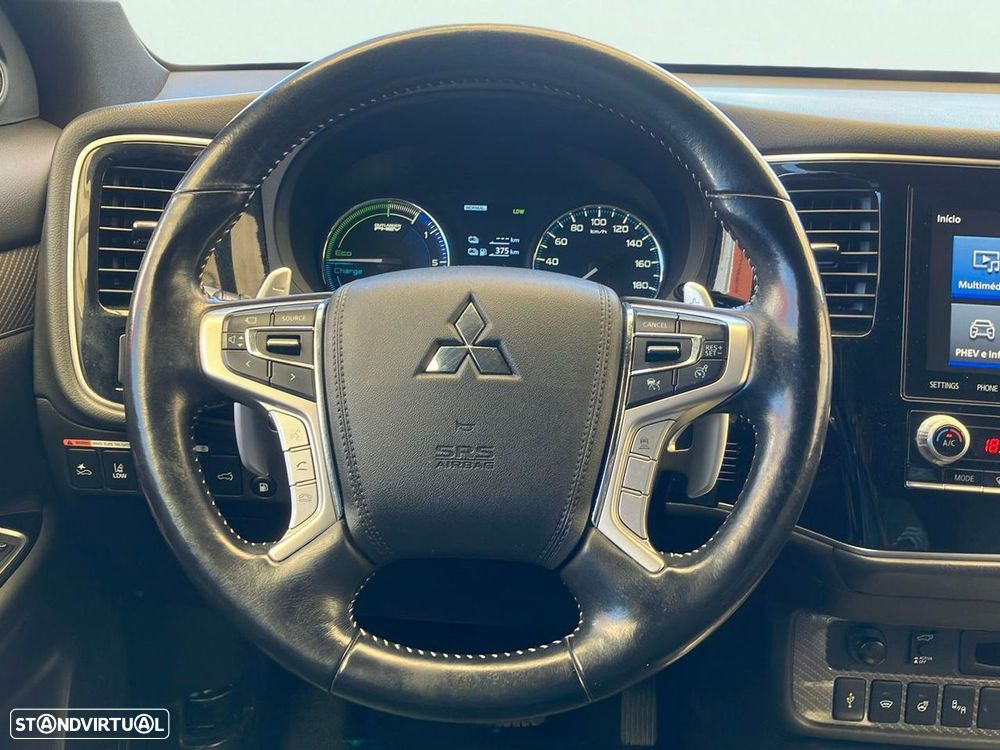 Mitsubishi Outlander 2.4 Instyle - 10