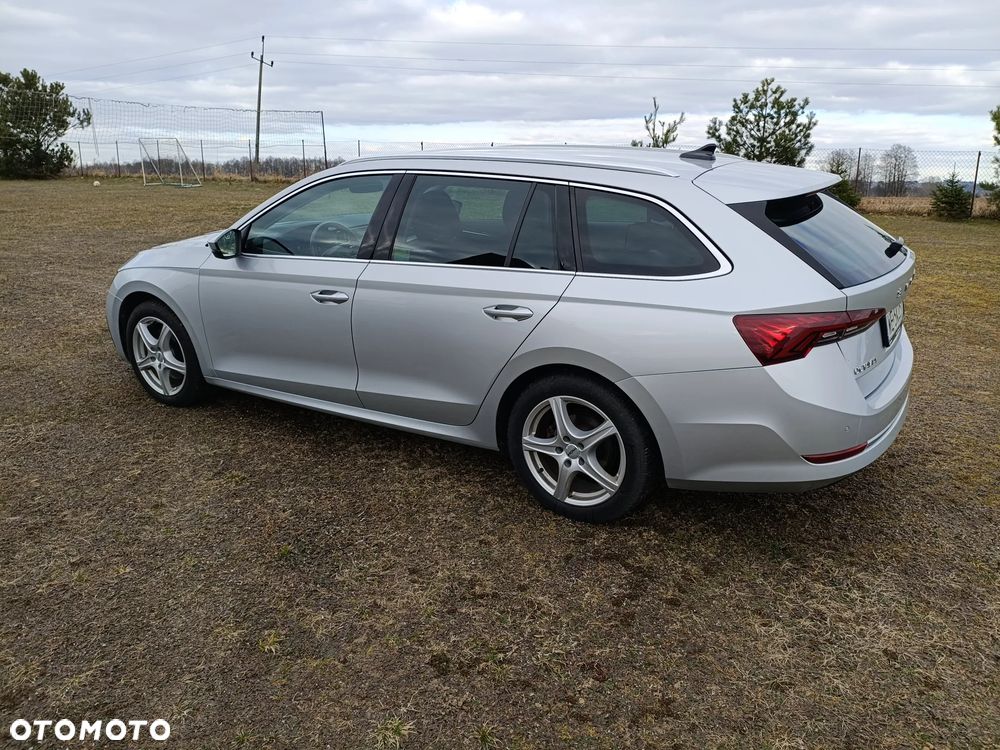 Skoda Octavia 2.0 TSI 4x4 Style DSG - 5